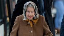 Kraljica Elizabeta II našalila se na račun turista
