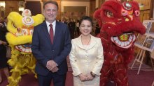 Tko je nova kineska veleposlanica? U Hrvatsku stigla iz Aucklanda, dugo radila u SAD-u...