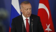 Erdogan: Neprihvatljivo je da Turska ne smije imati atomsko oružje