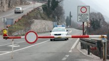 Jaka bura stvara probleme na Jadranskoj magistrali, zbog CRO Race utrke otežan promet oko Zagreba