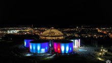 Kakva nam čestitka stiže s Islanda: Najznačajnija građevina u Reykjaviku obojana u hrvatsku trobojnicu