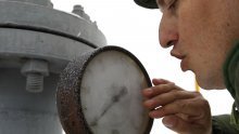 INA signs contract with ENI as its new gas supplier