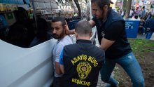Turska policija privela kurdske načelnike jer se protive invaziji na Siriju
