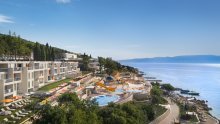 Burza nastavila tonuti, rasprodaju se dionice hotelskih kuća