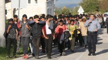 Centar za mirovne studije: Nedopustivo pucati po migrantima; Sindikat policije: Slučajno opaljenje