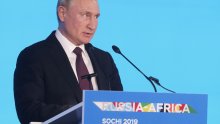 Putin: Trebali bi proširiti arsenal bespilotnih izviđačkih i napadačkih zrakoplova