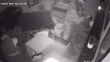 [VIDEO] Pogledajte kako su lopovi opljačkali zlatarnicu u Splitu