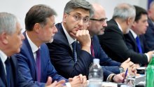 HDZ kreće u boj protiv tajnih grupa: Prvi na udaru 'uskoci i hajduci' koji šuruju protiv Plenkovića na WhatsAppu