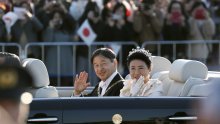 Carska povorka u Tokiju: tisuće Japanaca klicale novom caru