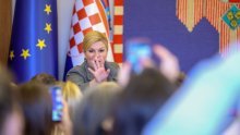 Pitanje na koje ni jogurt-disidentica ne nudi odgovor: Zašto su nas pretekli oni koji su stvarno bili iza željezne zavjese?