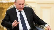 Putin dekriminalizirao 'pljusku u obitelji'