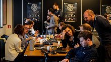 Dobre vibracije na Brainhacku: skenirali rubne dijelove mozgova i moždanim valovima igrali Super Marija