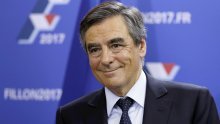 Fillon: EU treba razgovarati i s ratnim zločincima da se zaustavi rat u Siriji