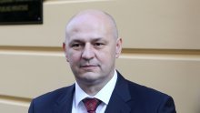 Kandidat nezadovoljan: Svim silama trude se da glas Mislava Kolakušića ne dođe do građana