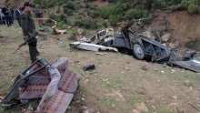Autobus s tuniškim turistima sletio u provaliju, najmanje 26 mrtvih