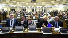 Bandić i oporba zaratili oko potpredsjednika Skupštine, sjednica kasnila tri sata