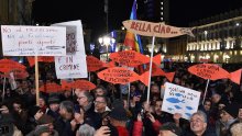 Salvini je dobio novog protivnika, pokret 'Sardine' održavaju do sada najveći skup