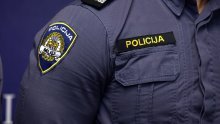 Mladi motociklist na Braču sletio s ceste i udario u stablo