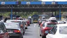 Pojačan priljev vozila na graničnim prijelazima, čekanja mogu biti i duža