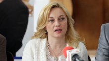 Šef srbijanske misije pri EU zbog izložbe o Stepincu pobrao otkaz