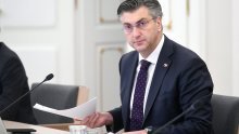 Plenković za njemački FAZ: Mladi ne iseljavaju zbog korupcije, već žele u kratkom roku poboljšati financijsku situaciju