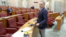 Hasanbegović: Uskoro ćemo na klupama imati zakone o sprječavanju nasilja u restoranima i narodnjačkim klubovima