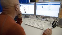 Kako čuvati djecu od 'zala' Facebooka?