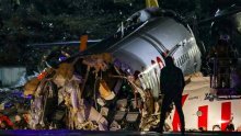 [FOTO/VIDEO] Čudo u Turskoj: Avion promašio pistu i raspao se, nitko nije poginuo