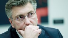 Plenković i njemački zastupnici i dalje za otvaranje pregovora sa Skopljem i Prištinom