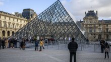 Zbog sastanka o koronavirusu u Parizu zatvoren muzej Louvre