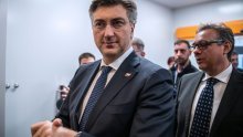 Plenković: Želimo da vodstvo HDZ-a bude koherentno, a ne da imamo situaciju u kojoj imate nekoga tko će vam stalno ići u rikverc