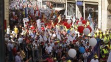 20,000 people gather for May Day anti-gov't rally in Zagreb