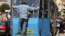ZET pokazima 'reketari' velike tvrtke, a svojim radnicima umjesto njih daje gotovinu