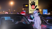 Zatvaraju se lokali i obustavlja javni promet u Sloveniji