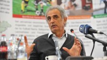 Vahid Halilhodžić pred vratima Dinama