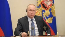 Putin kaže da Rusija nije dosegnula vrhunac epidemije no planira ukidanje restrikcija