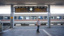 Nekad najveće željezničko čvorište u Europi stavilo je ključ u bravu. Nisu ga zatvorili ni ratovi, ni Tito, ali protiv virusa nije išlo