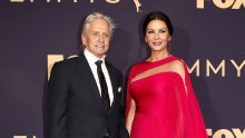 Od vjenčanja je prošlo 20 godina, a Catherine Zeta-Jones tek je nedavno dobila fotografije svog dana iz snova