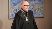 'Članak suca Abramovića predstavlja njegove osobne stavove, nema potrebe za postupanjem Ustavnog suda'