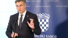 Plenković na Twitteru zahvalio svim zdravstvenim djelatnicima