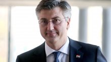 Plenković: Neka nas duh Uskrsa ohrabri da budemo još jači i složniji