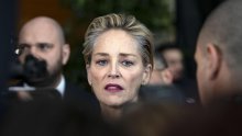 Sharon Stone otkrila javnosti nepoznate detalje o sebi i priznala da voli sama čistiti svoj dom