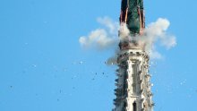 [VIDEO/FOTO] Pogledajte trenutak eksplozije na sjevernom tornju zagrebačke katedrale