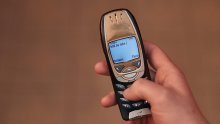 Polovica čovječanstva nije na internetu: SMS poruke važan su alat za poraz covida19