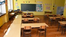 Preporod: Vlada će biti odgovorna za posljedice povratka učenika u škole