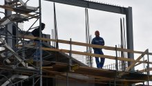 Poduzetnici očekuju naglu recesiju i dug oporavak