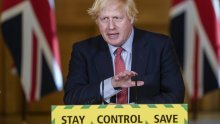 Johnson: Britanija u lipnju otvara tisuće dućana