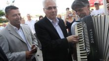 Josipović bi dramatično veće ovlasti za predsjednika?