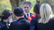 Pupovac: Neki u Beogradu radije bi vidjeli Škoru u Banskim dvorima nego mene. Radije vjerujem zakletim ustašama nego nekome tko samo svira!