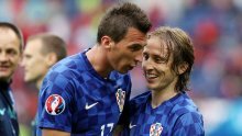 Luka Modrić i Mario Mandžukić nisu razgovarali čak četiri godine, a kapetan 'Vatrenih' otkrio je i bizaran razlog za ovu svađu
